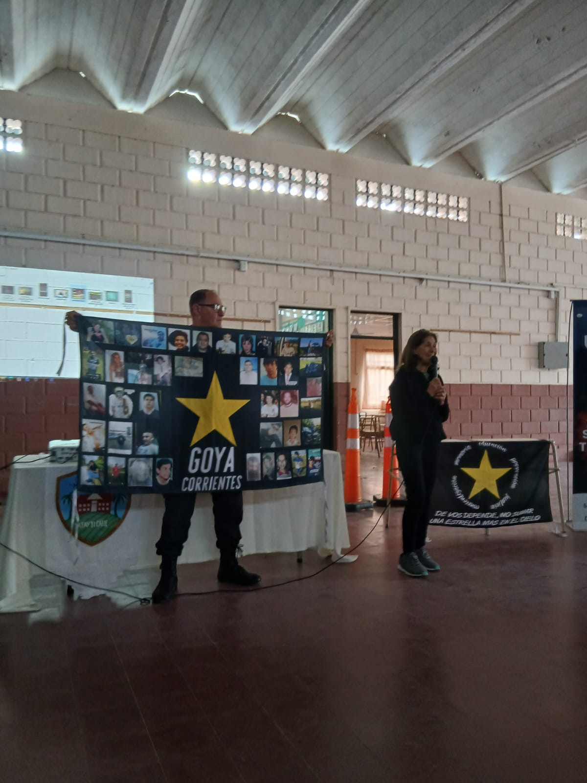 Visita de Estrellas Amarillas a YATAY TI CALLE
